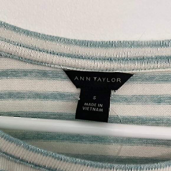 NEW NWT ANN TAYLOR Stripe Flutter Sleeve Tee White Aqua Blue Short Sleeve Knit S - Picture 5 of 12